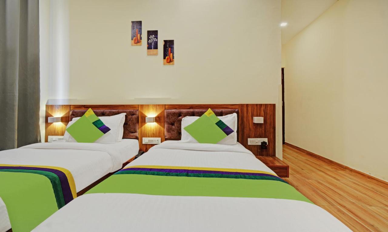 Tripli Hotels Le Shelton Udaipur Extérieur photo