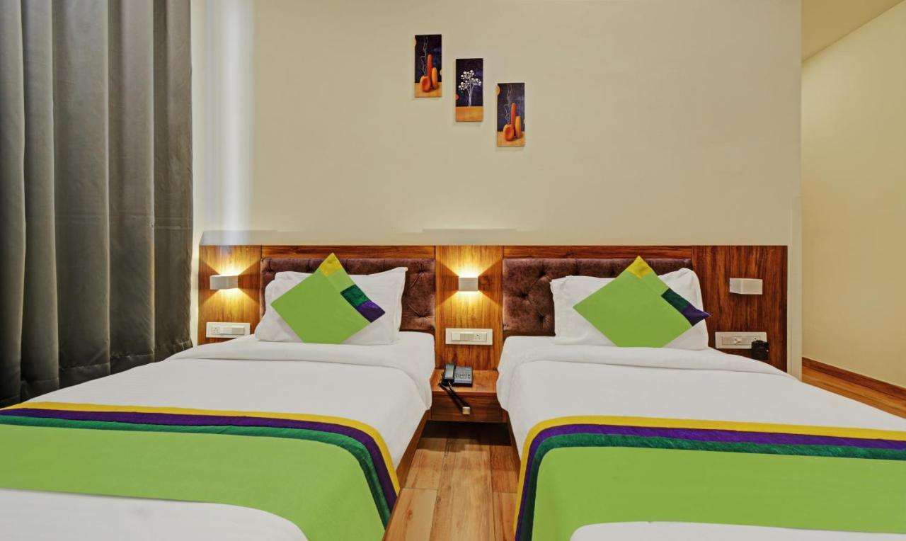 Tripli Hotels Le Shelton Udaipur Extérieur photo